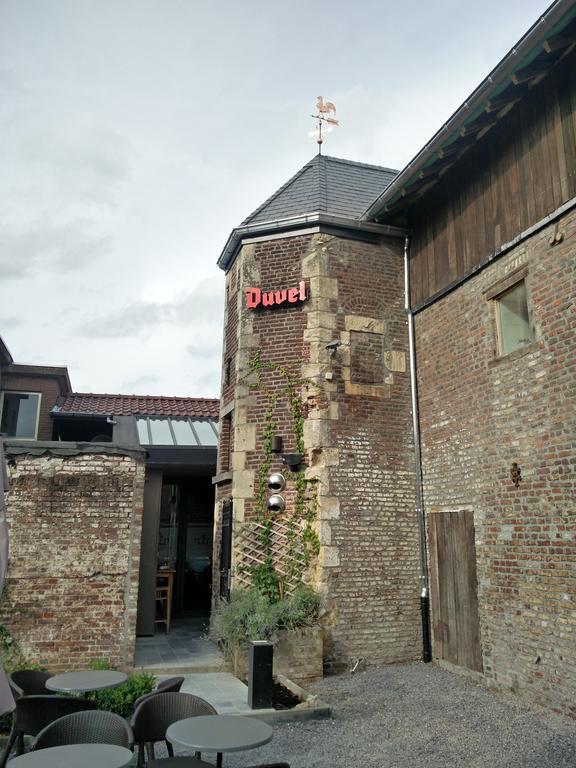 De Twie Keuninge Maasmechelen Esterno foto