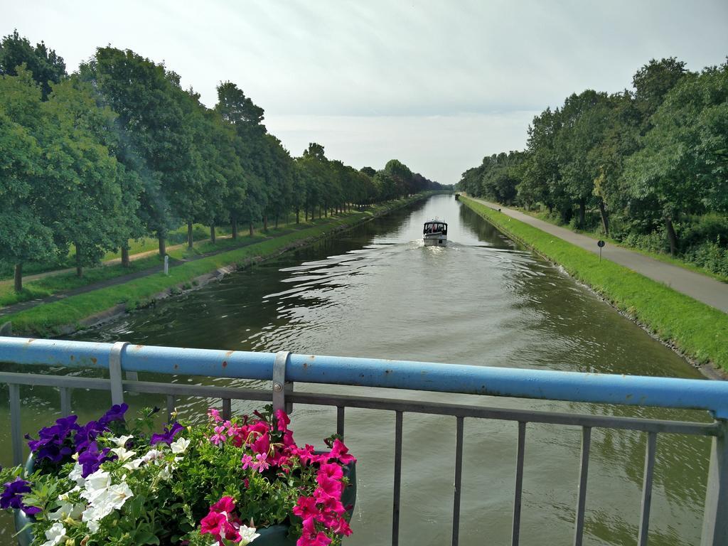 De Twie Keuninge Maasmechelen Esterno foto